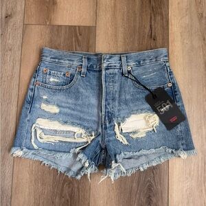Levi's Women's Ripped Blue Jean Shorts NWT